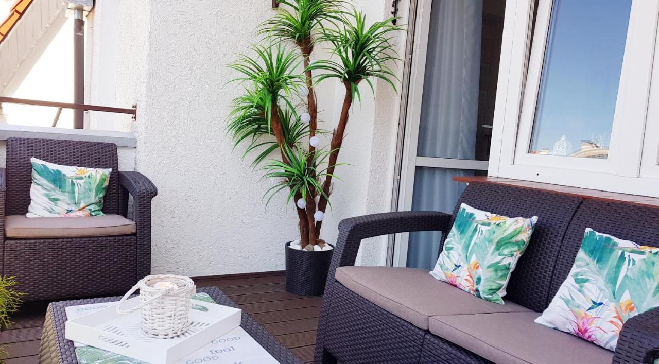 Apartament Z Garazem W Kolobrzegu 아파트 외부 사진